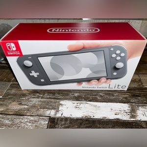 Nintendo Switch Lite WITH games ❌SOLD❌
